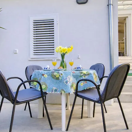 Sunny Garden House Julija - 2 Min To Preko